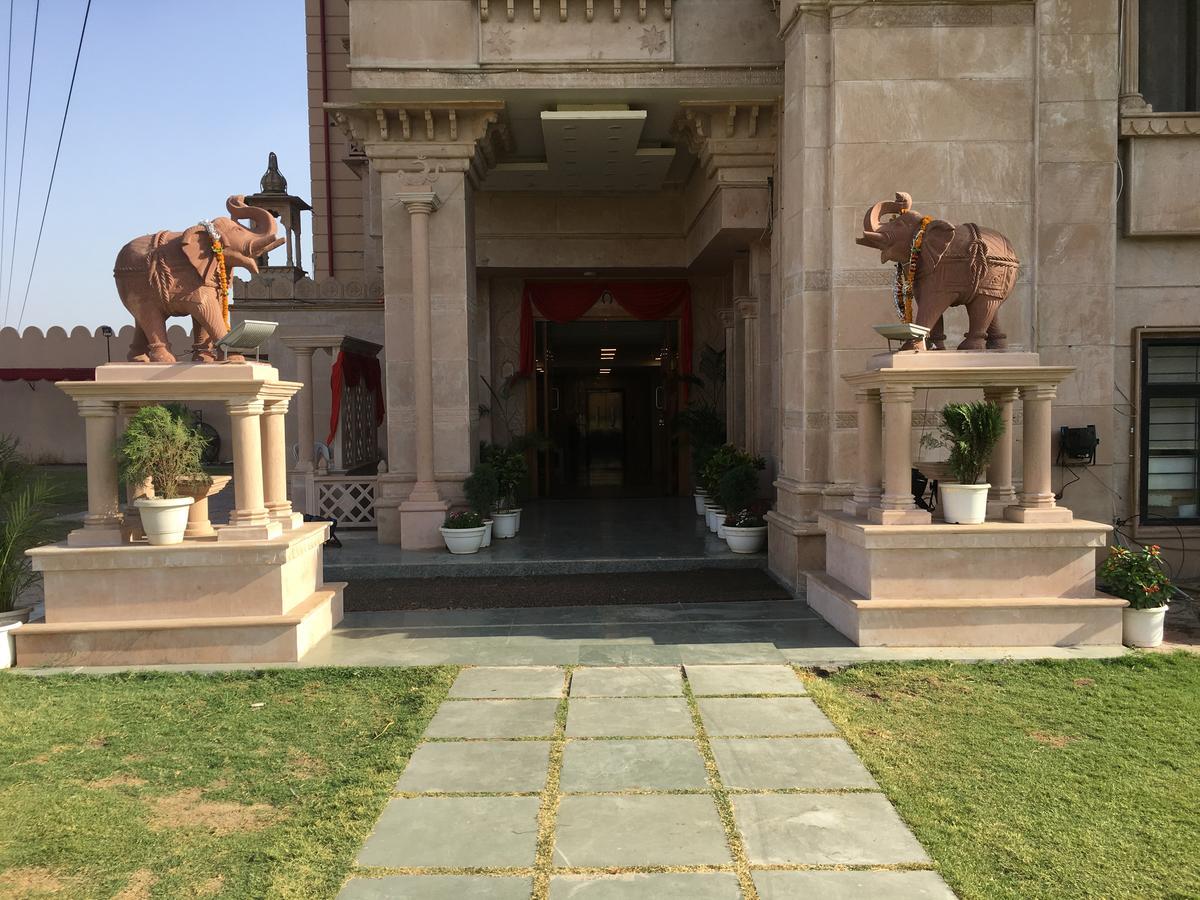Kailash Presidency Hotell Bhopal Eksteriør bilde