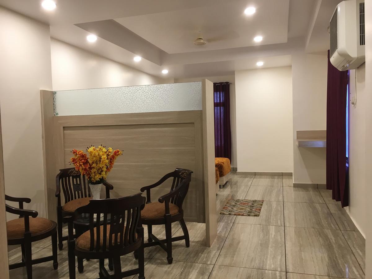 Kailash Presidency Hotell Bhopal Eksteriør bilde